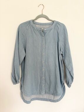 Universal Thread Light Blue Denim Button-Front Tunic